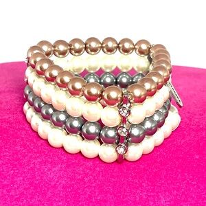Elegant Multi-Color Kissaka Faux Pearl Bracelet